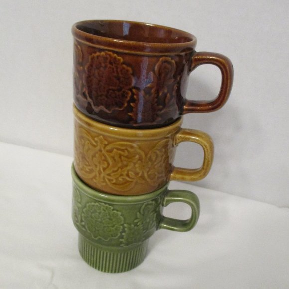 ***SOLD***   MCM Stackable Stoneware Coffee Mugs - Picture 2 of 6